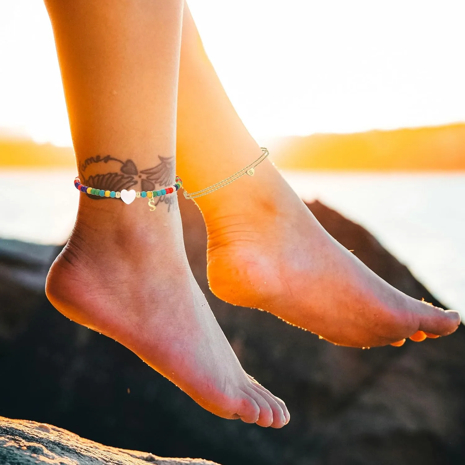 2Pcs Ankle Bracelets for Women Initial Beaded Gold Plated Boho Shell Layered Anklet Bracelets Summer Beach Chain Letter A-Z