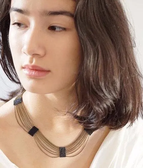 Eternity Necklace in Black