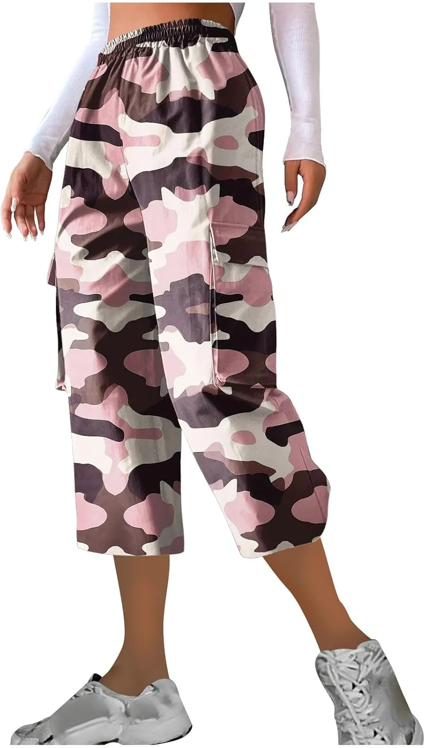Womens Plus Size Cargo Capris Fashion Camouflage Elastic Waist Straight Leg Loose Sporting Capri Pants with Pockets